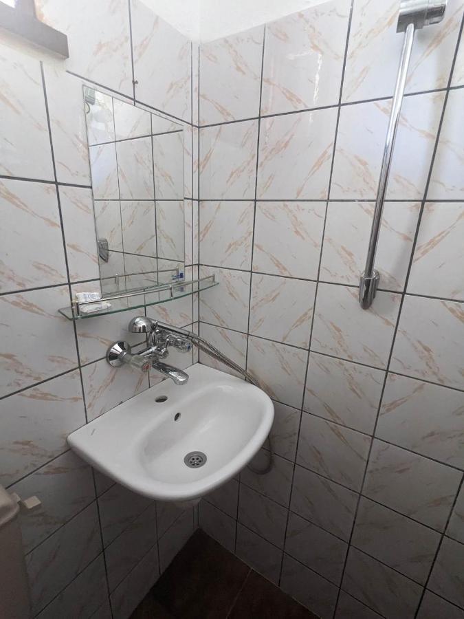 Цвета Hotel Sinemoreț Cameră foto